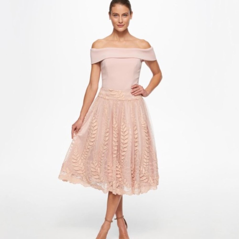 ELIZA J pink nude floral embroidered skirt - 12